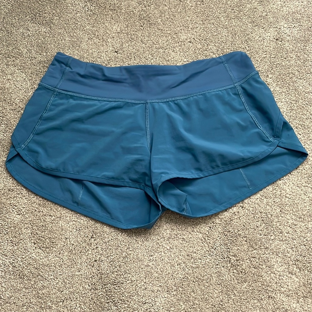 lululemon low rise shorts